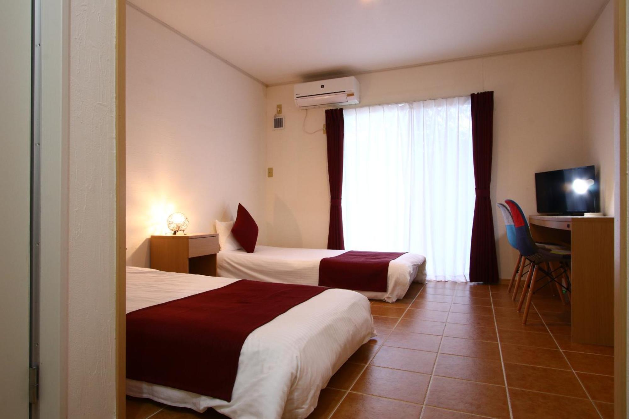 AsobiBASE Yamabare-House Hotel Ishigaki  Eksteriør billede
